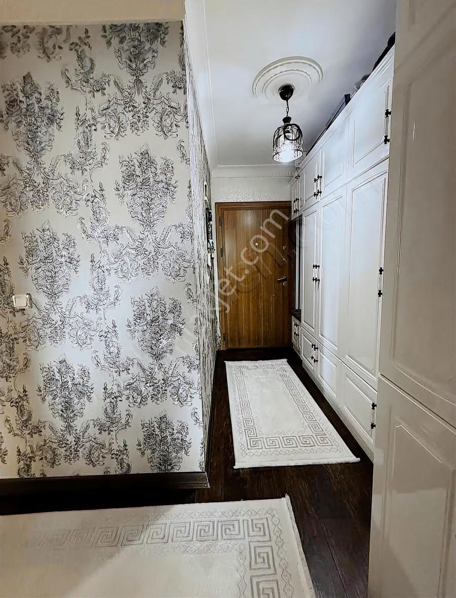 Gayrımenkulıst'ten Adnan Kahvecide Kısa Katlı Masrafsız Daire - Görsel 12