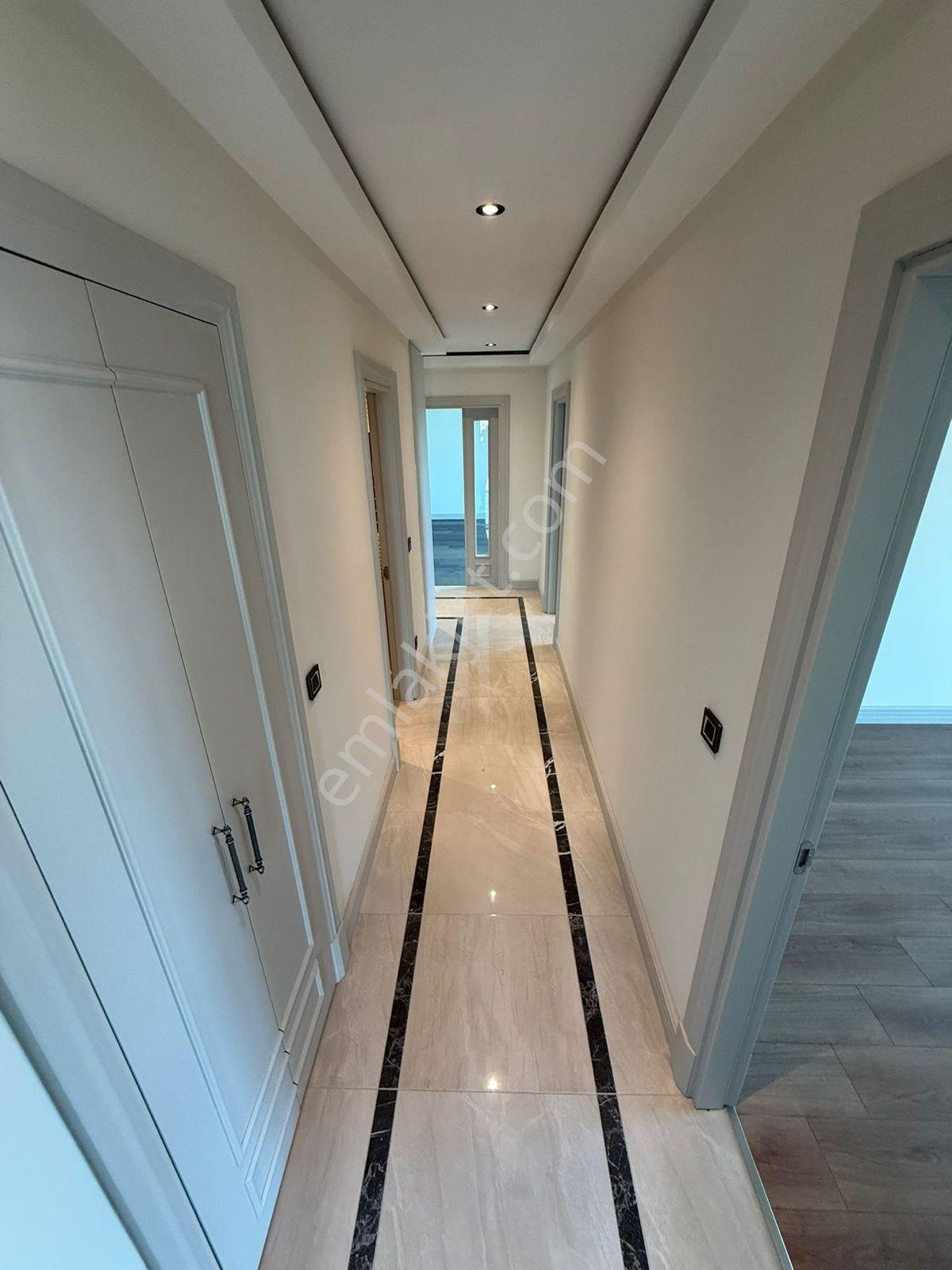 İstanbul’un Prestijli Projesinde Lüks Daire*роскошная Квартира В Престижном Морском Проекте Стамбула - Görsel 22