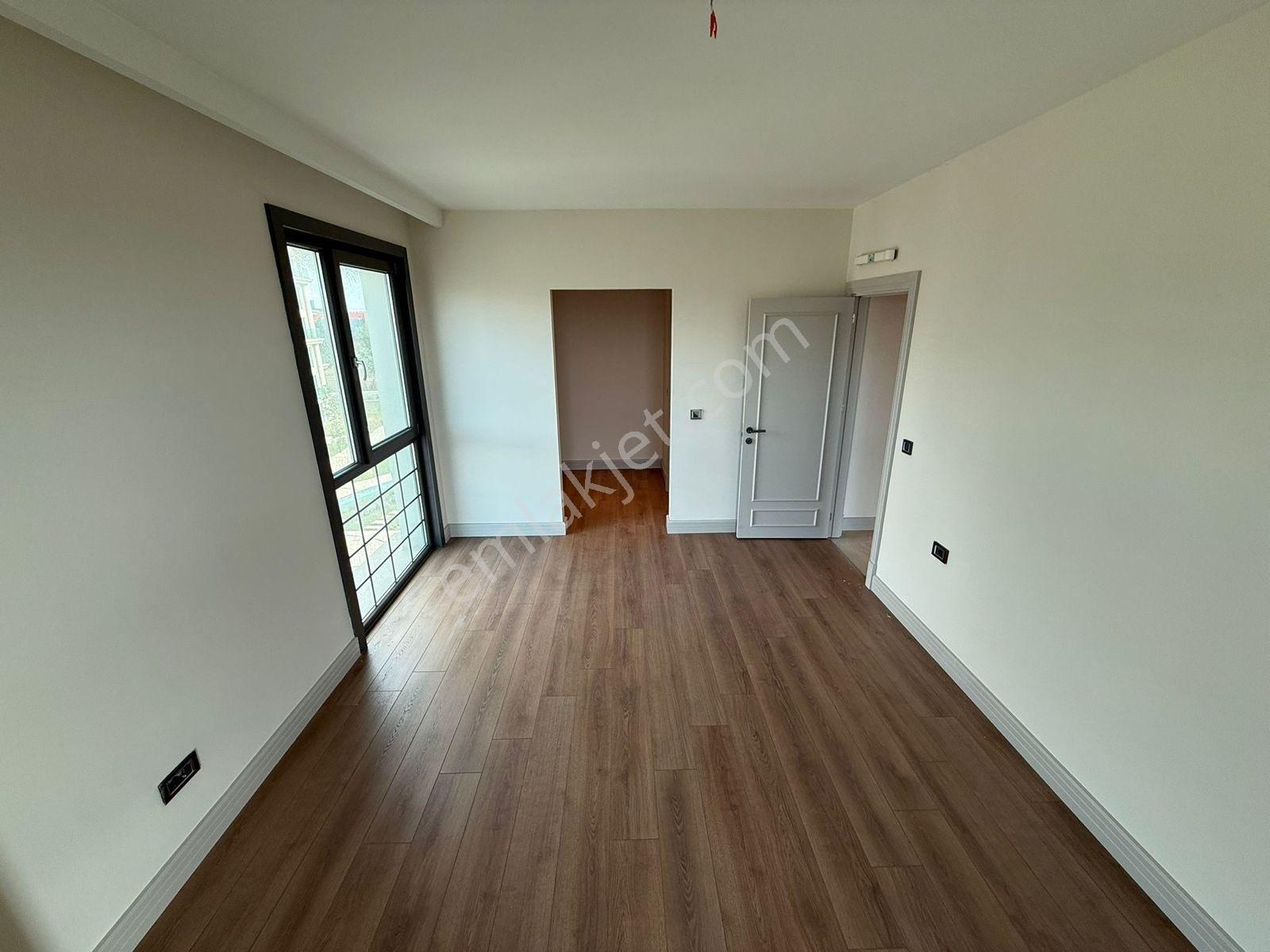 İstanbul’un Prestijli Projesinde Lüks Daire*роскошная Квартира В Престижном Морском Проекте Стамбула - Görsel 9