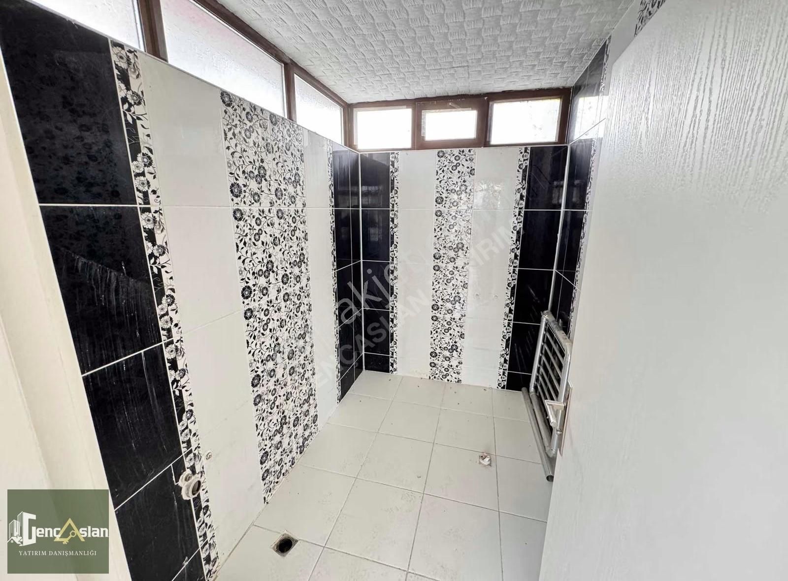 ▄gençaslan'dan▄ege Mah.natoyolu Cad Yakını Çift Giriş 4+1dubleks - Görsel 8