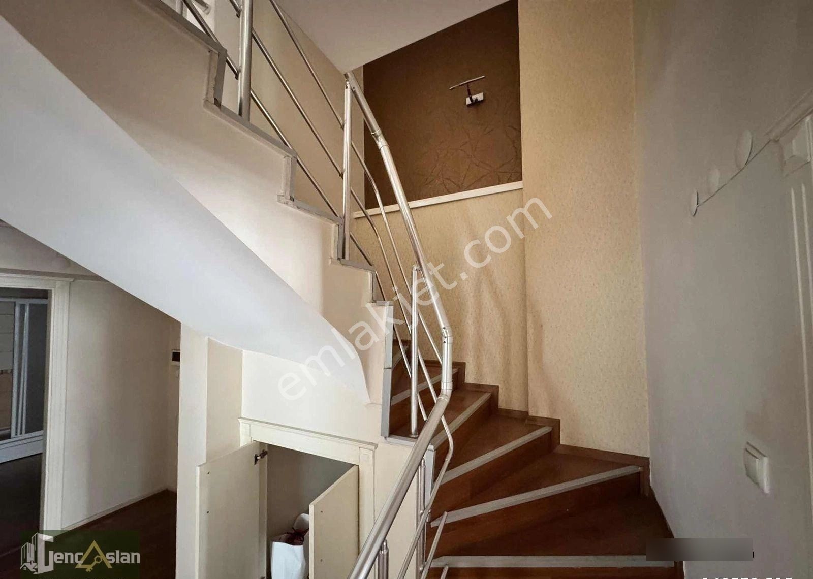 ▄gençaslan'dan▄ege Mah.natoyolu Cad Yakını Çift Giriş 4+1dubleks - Görsel 13