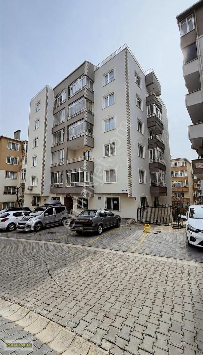 Çorlu Muhittin Mahallesi Bahçe Katı 1+1 Ayrı Mutfaklı - Görsel 2