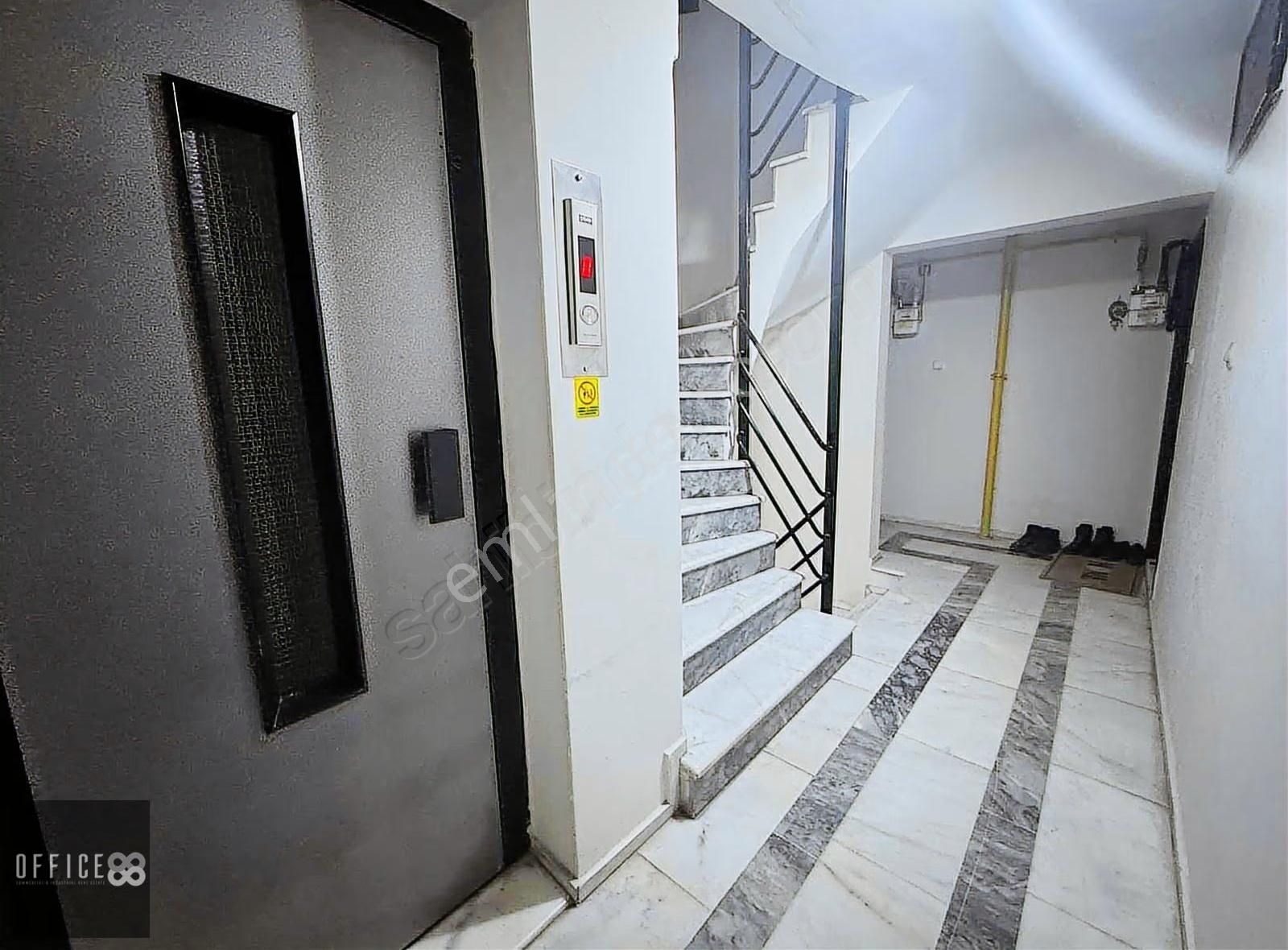 Mansuroğlu 3. Halil Atilla Sitesinde Kiralık Bakımlı Daire - Görsel 15