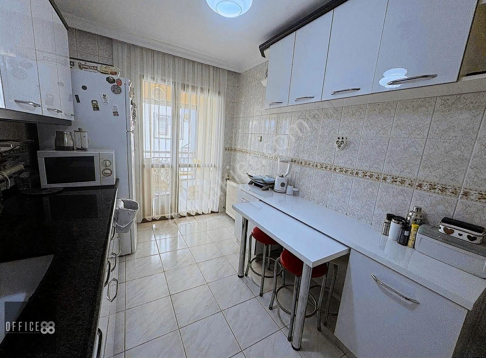 Mansuroğlu 3. Halil Atilla Sitesinde Kiralık Bakımlı Daire - Görsel 20