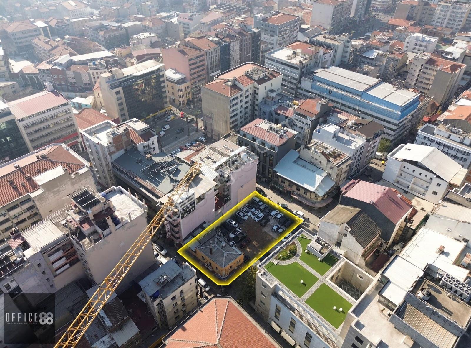 Konakta Otel İmarlı 635m2 Satılık Arsa