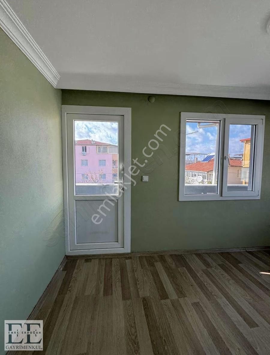 Güzelbahçe'de Merkeze Yakın Konumda Kiralık 2+1 Daire - Görsel 3