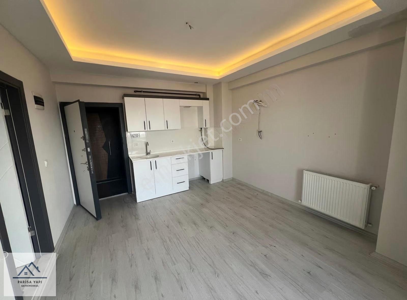 Bucaparisa'dan Havuzlu Otoparklı Çift Asansörlü Güvenlikli 1+1