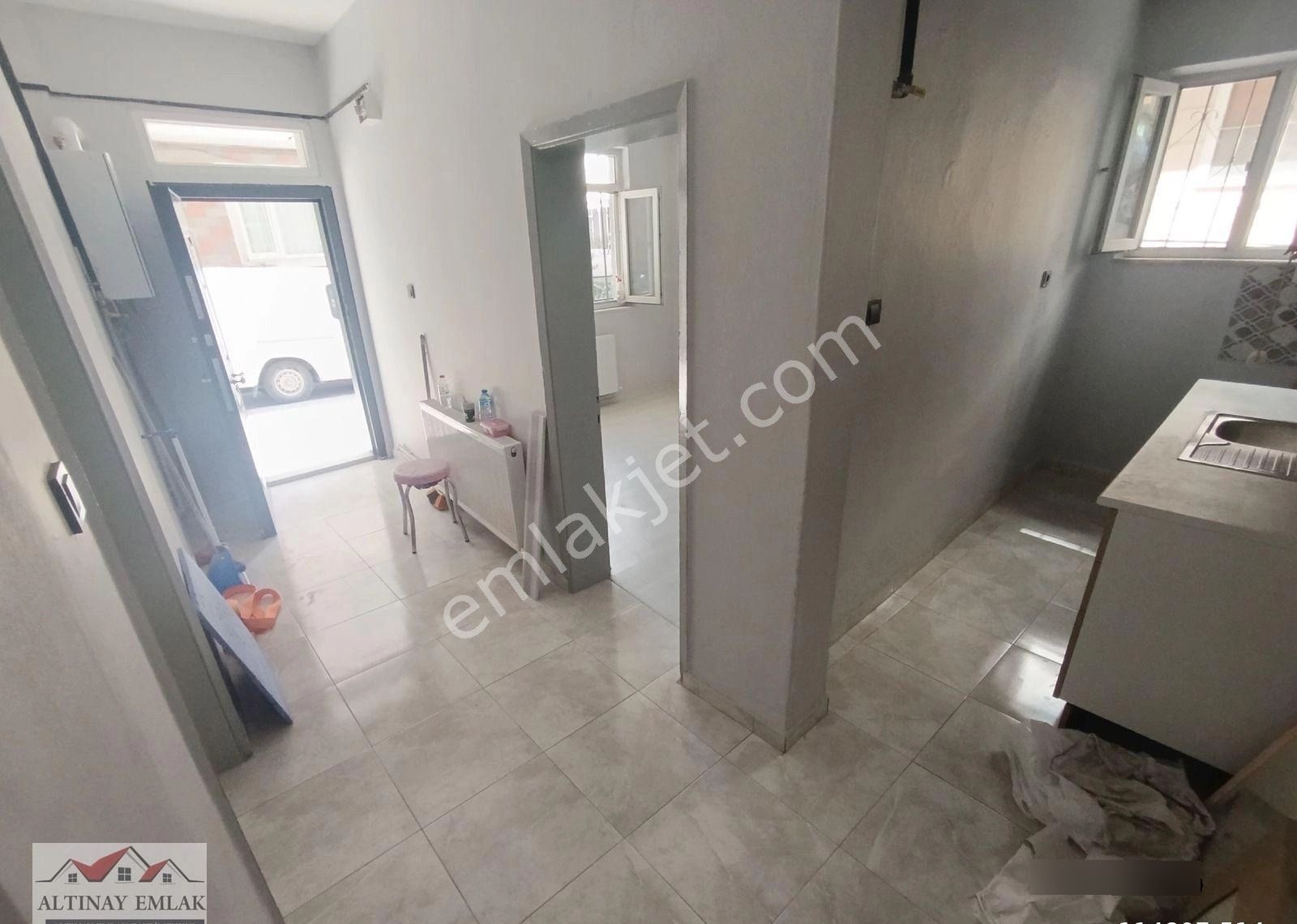 4. Levent Emniyet Evlerinde İçi Yenilenmiş 1+1 Kiralık Daire - Görsel 7