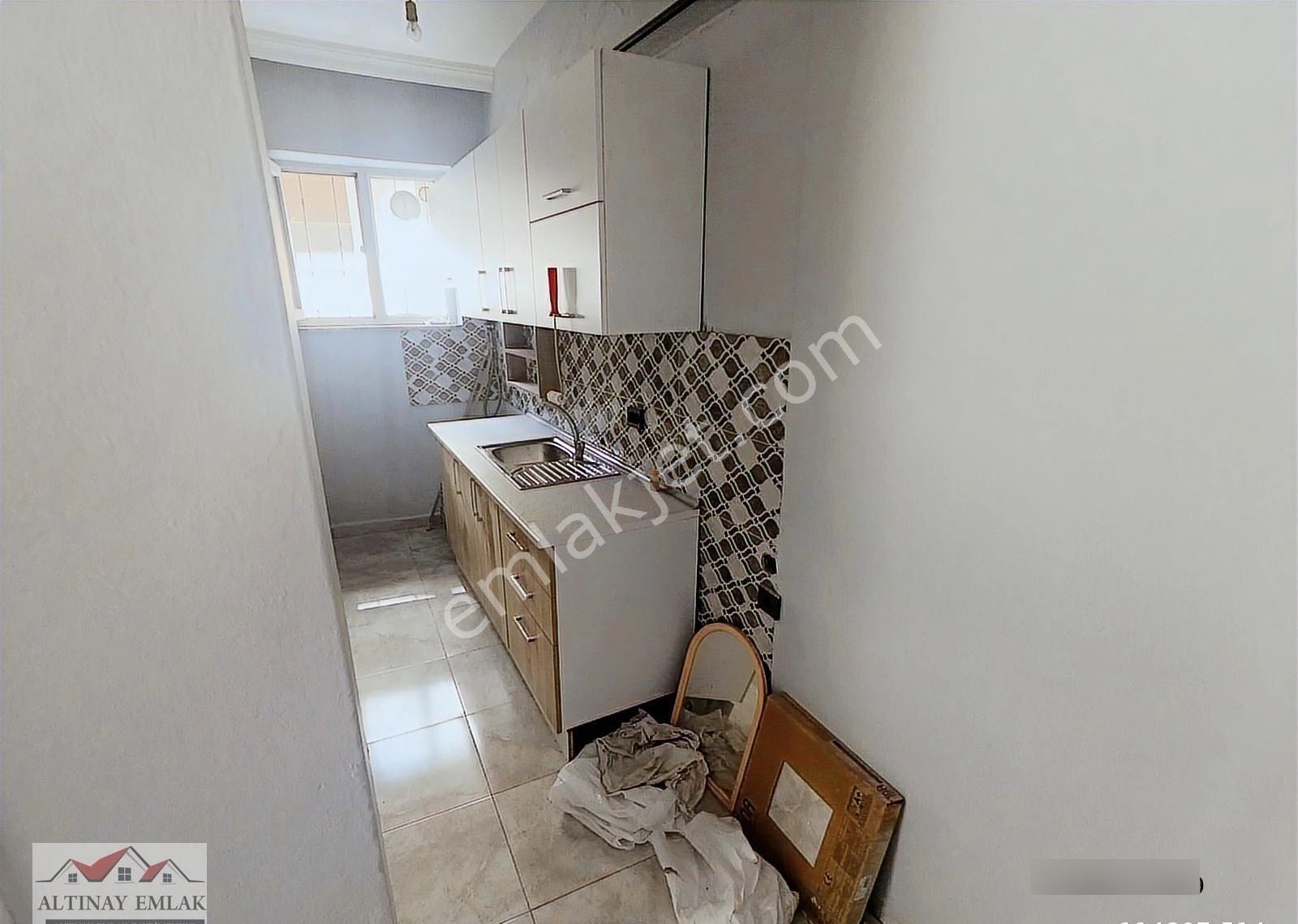 4. Levent Emniyet Evlerinde İçi Yenilenmiş 1+1 Kiralık Daire - Görsel 5