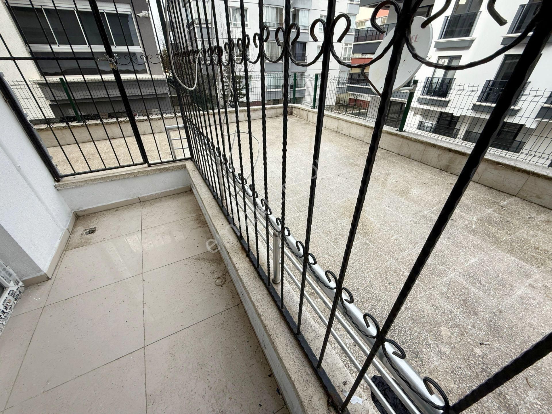 Keciören Karakaya Mahallesinde Masrafsız 3+1 Hemen Taşın !! ** - Görsel 11