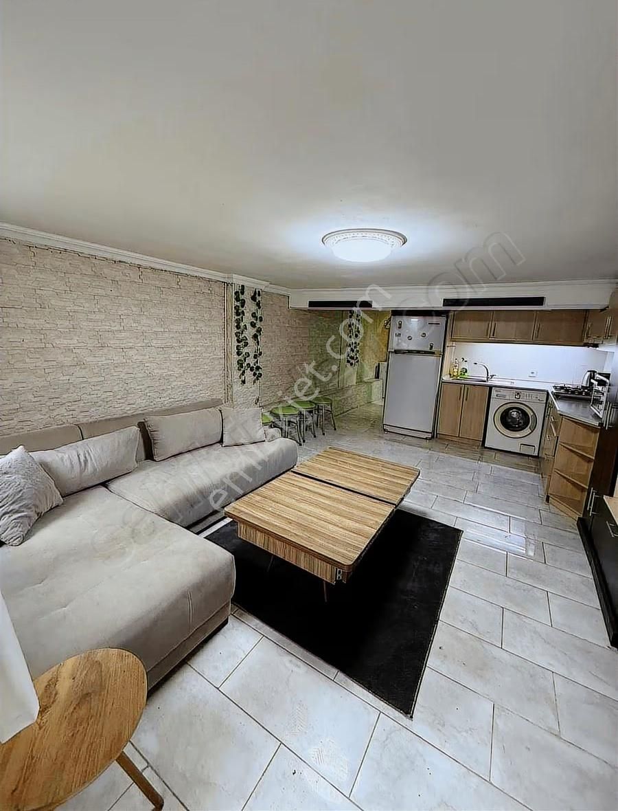 Beşiktaş Yıldız Çırağanda Müstakil Girişli1+1kombili Temiz Daire - Görsel 7