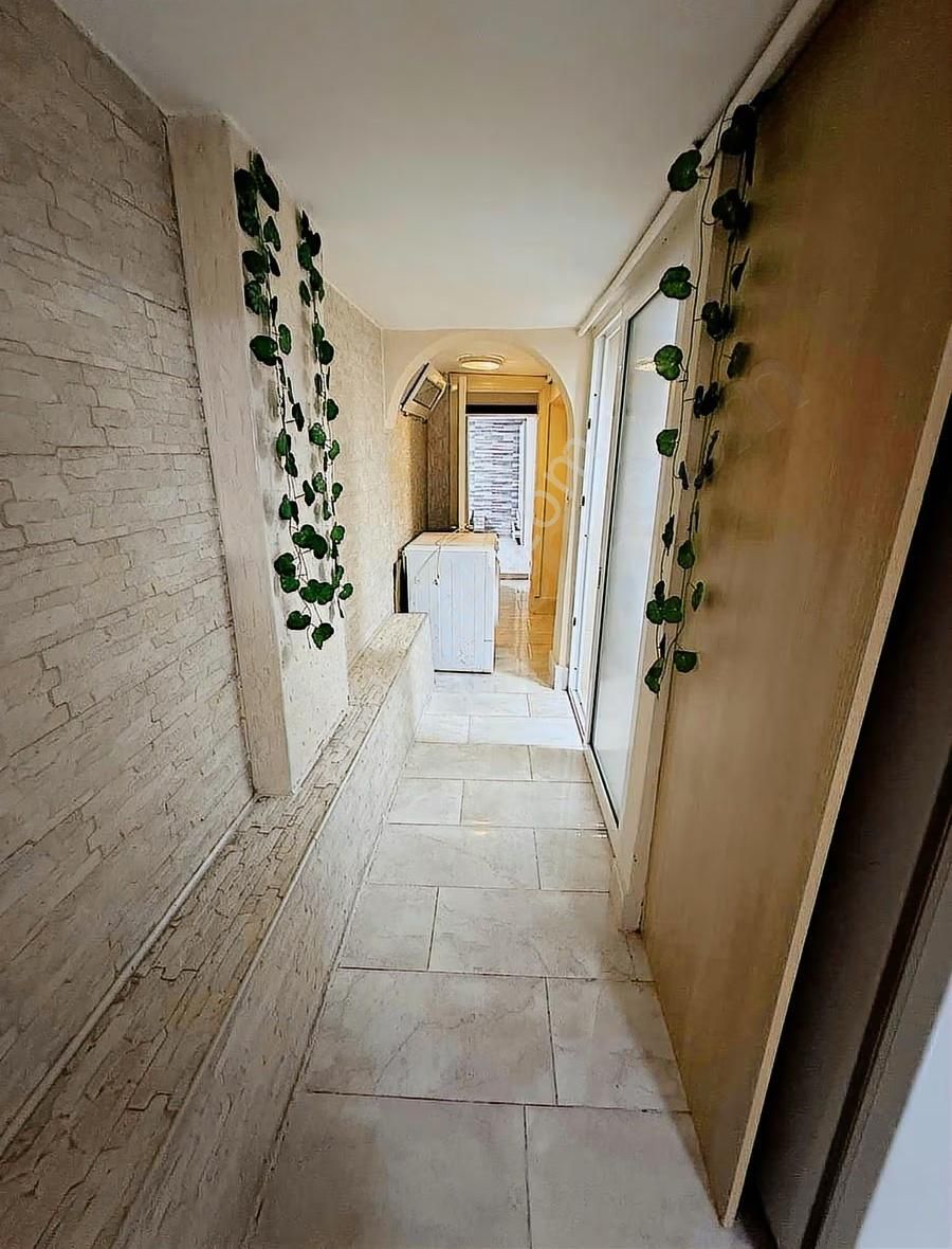 Beşiktaş Yıldız Çırağanda Müstakil Girişli1+1kombili Temiz Daire - Görsel 20