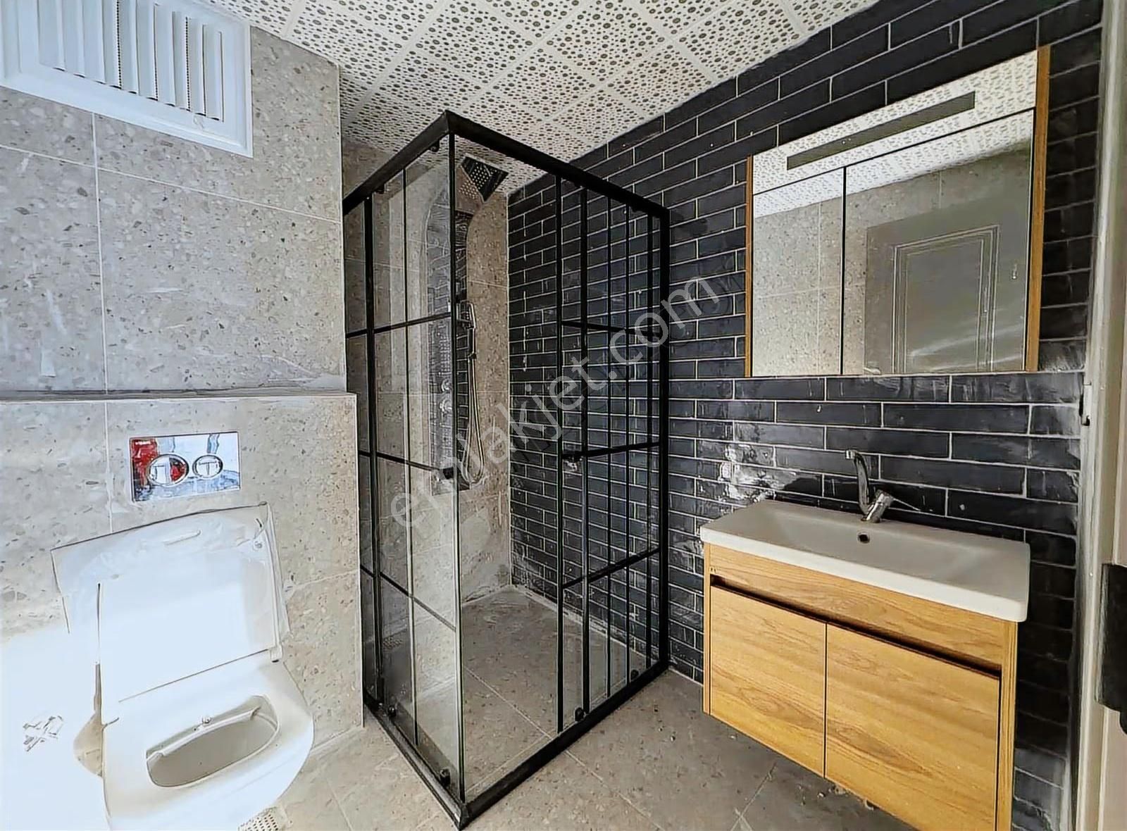 Yenimahalle File Marketin Arkasında Satılık 1+1 - Görsel 8