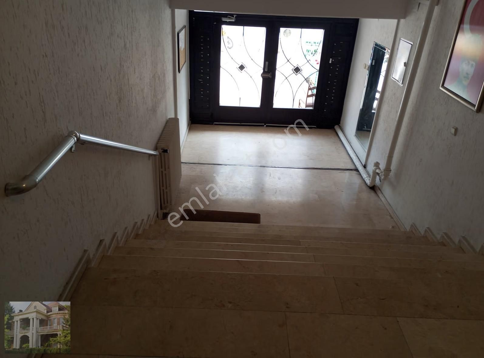 Manzaralı 3+1 2.kat Hoşderede Meclise Yakın Otoparklı - Görsel 8