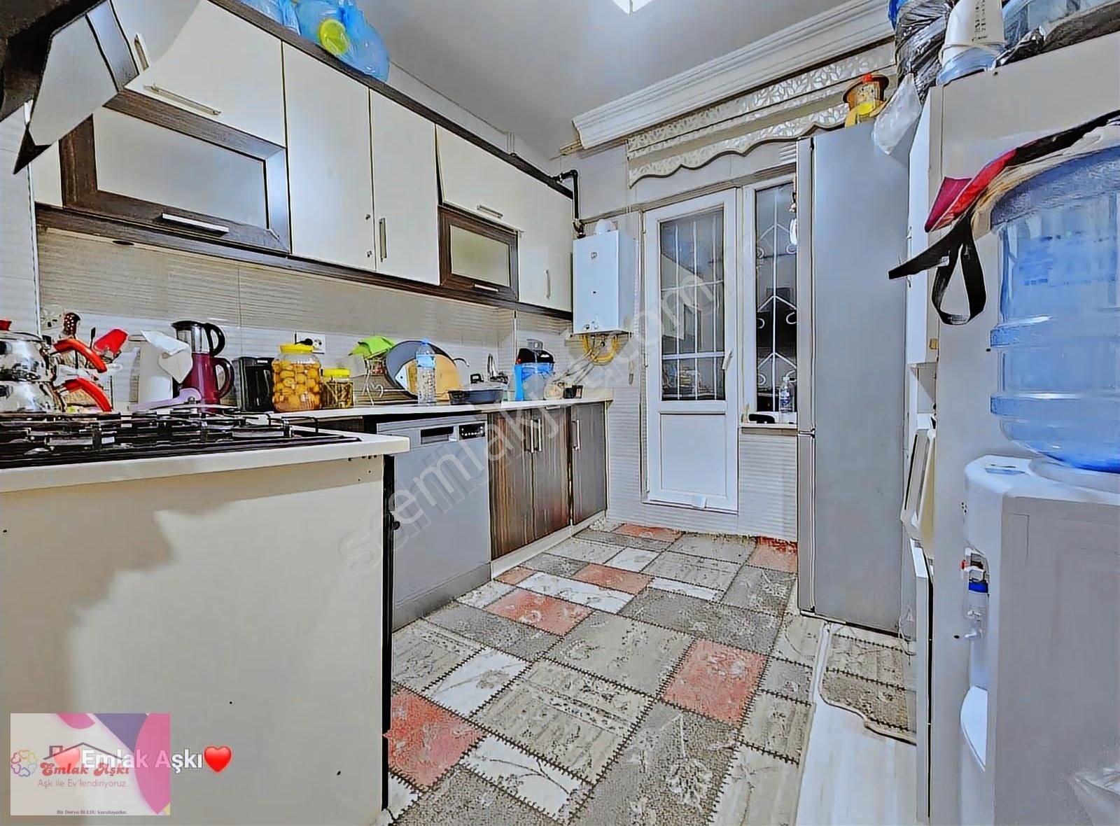 Emlak Aşkı Güvencesiyle Müstakil Tadında Şehrin Merkezinde Acil - Görsel 18