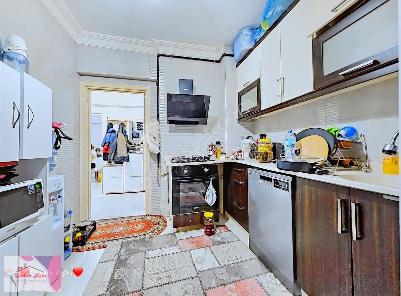 Emlak Aşkı Güvencesiyle Müstakil Tadında Şehrin Merkezinde Acil - Görsel 5