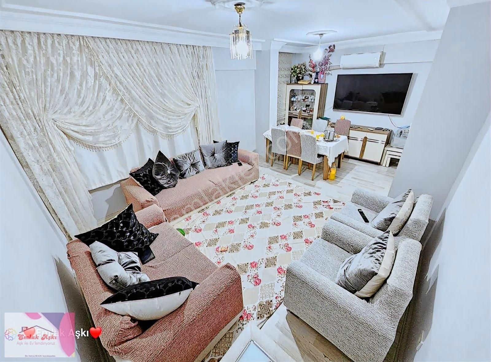 Emlak Aşkı Güvencesiyle Müstakil Tadında Şehrin Merkezinde Acil