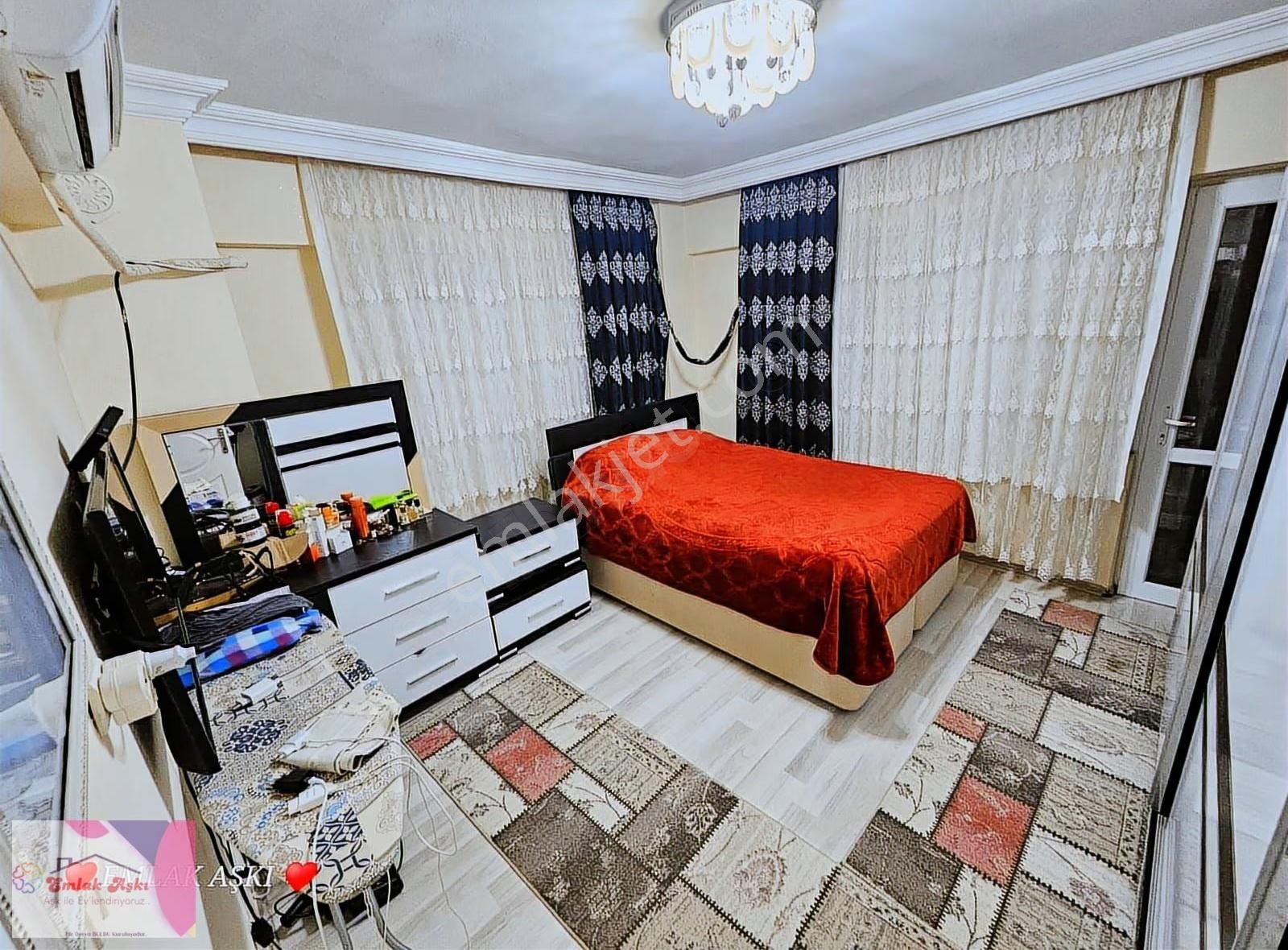 Emlak Aşkı Güvencesiyle Müstakil Tadında Şehrin Merkezinde Acil - Görsel 13