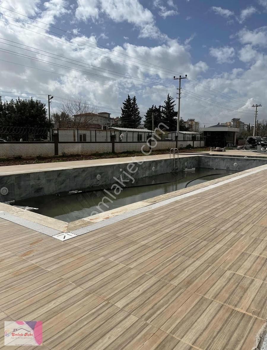 Yetkili Emlak Ofisinden Geniş Aile Dairesi - Görsel 17