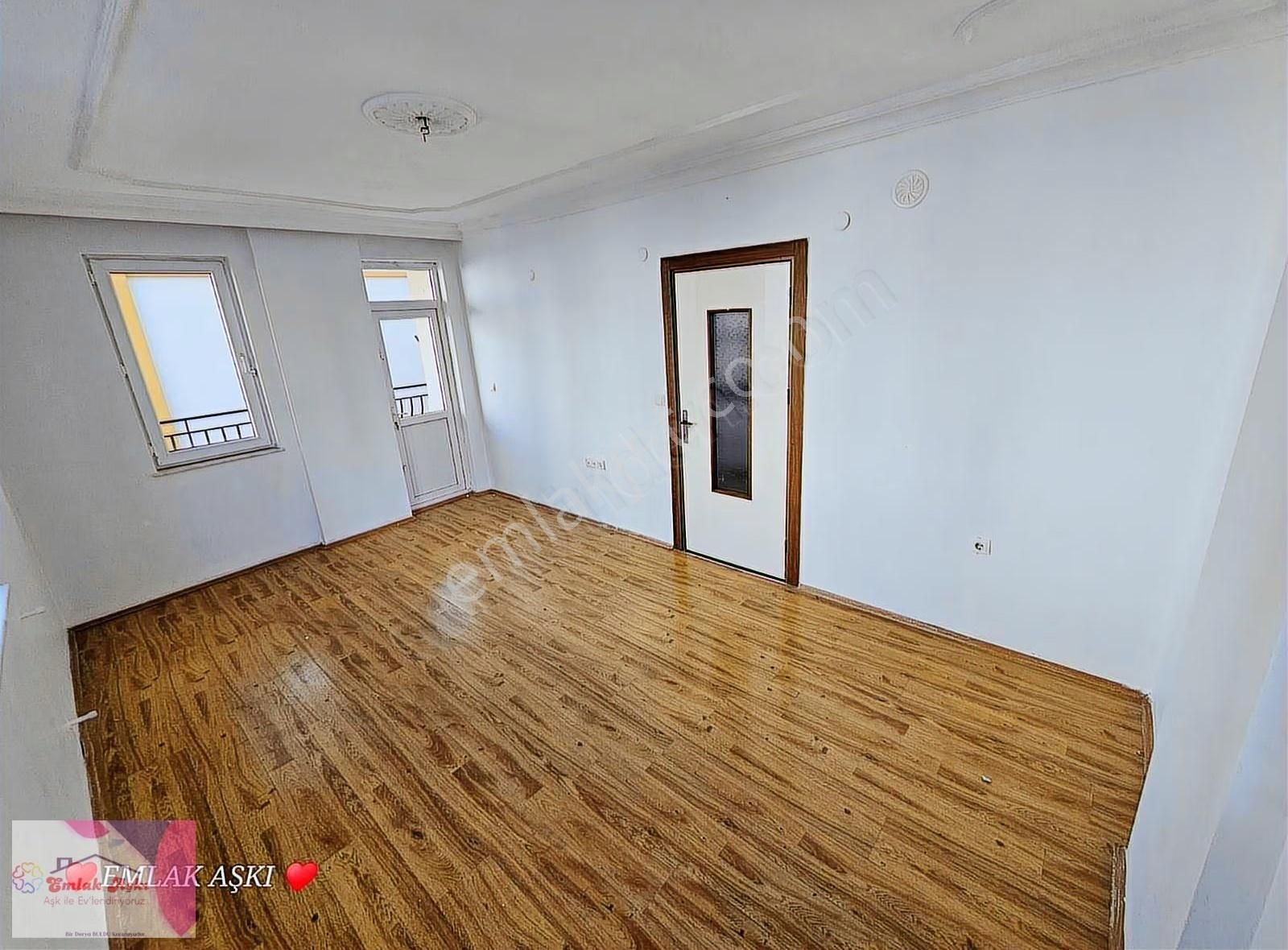 Emlak Aşkı Güvencesiyle Karşıyaka Güzeli Yol Cephelı - Görsel 17