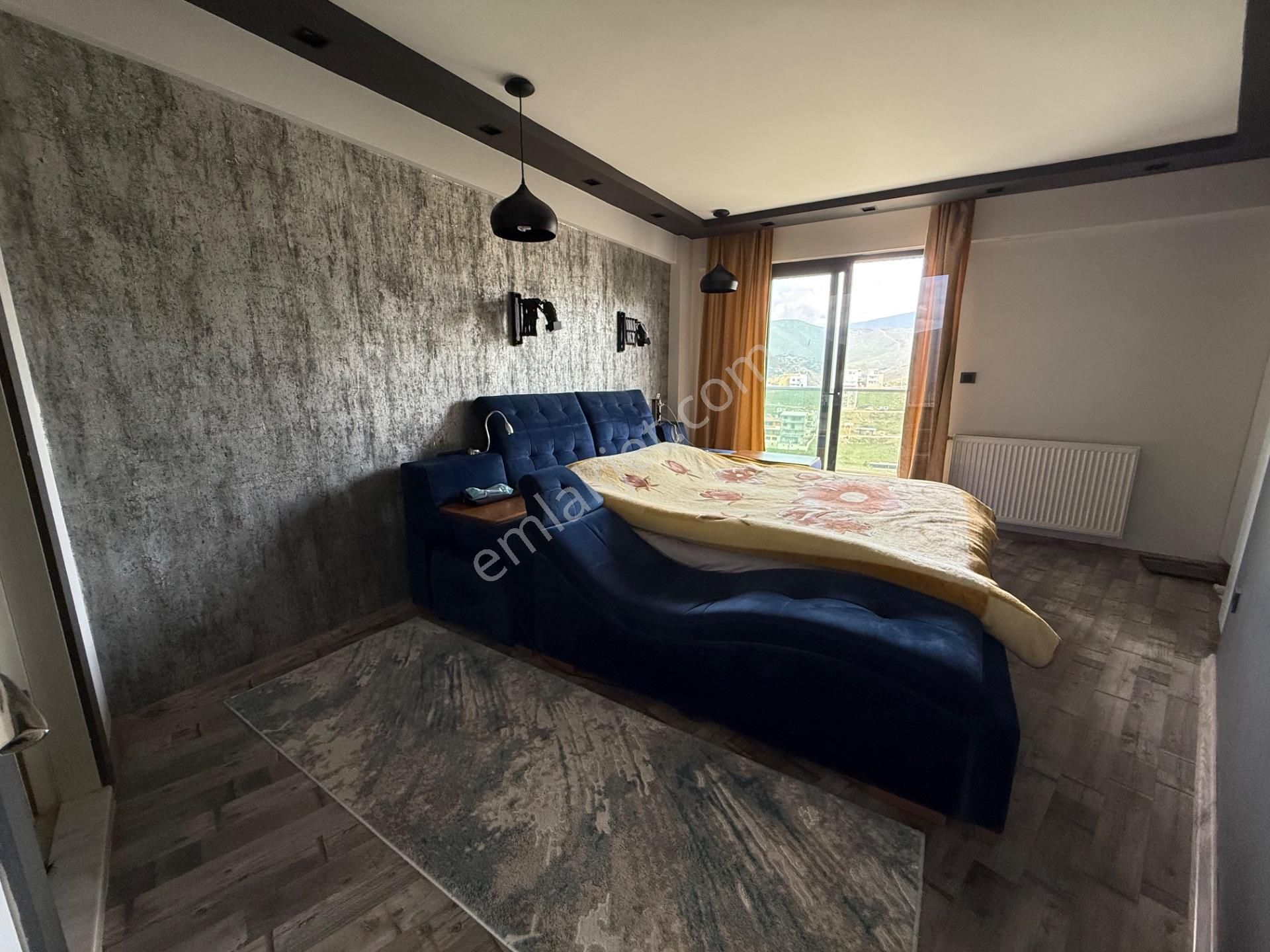 Menemen Gazi Mahallesinde Havuzlu 5+1 Satılık Dublex Daire - Görsel 15