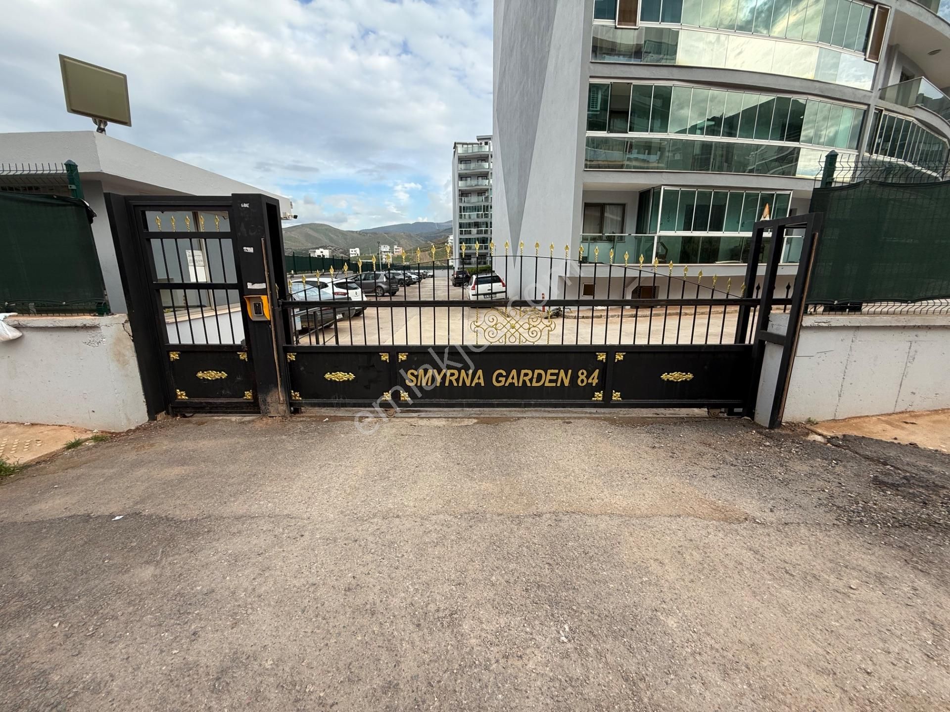 Menemen Gazi Mahallesinde Havuzlu 5+1 Satılık Dublex Daire - Görsel 33