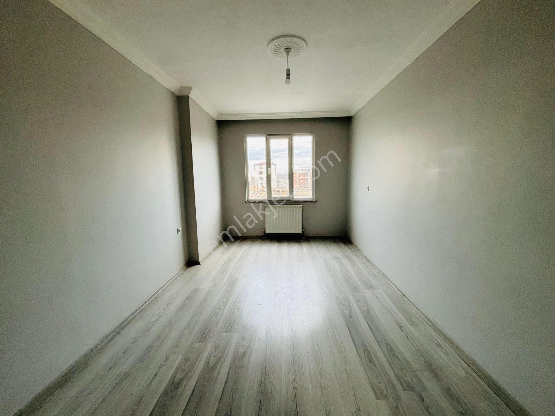 Güven'den Okullara Yakın Ara Kat K.otoparklı Ön Cephe 3+1 Daire - Görsel 18