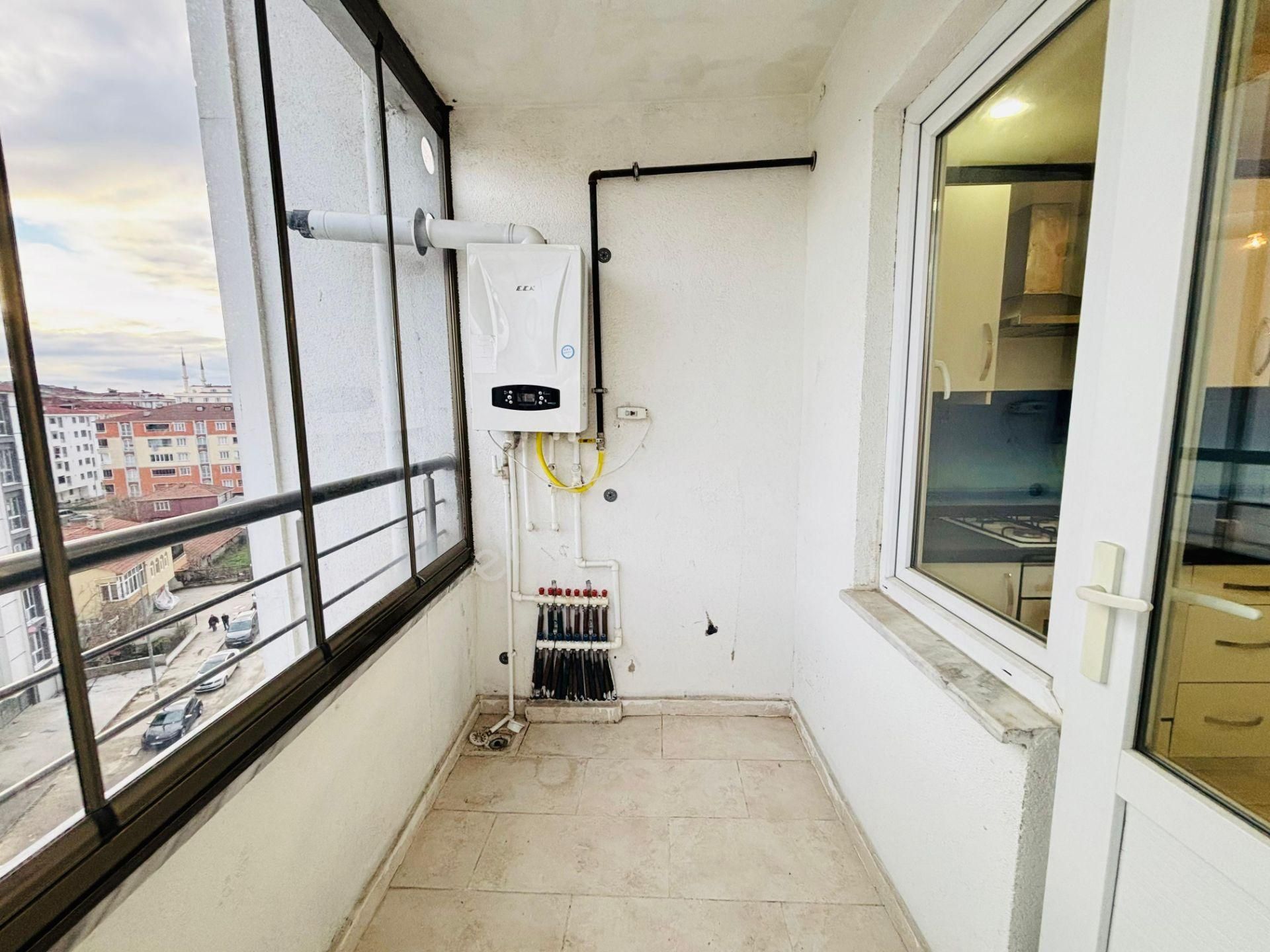 Güven'den Okullara Yakın Ara Kat K.otoparklı Ön Cephe 3+1 Daire - Görsel 14