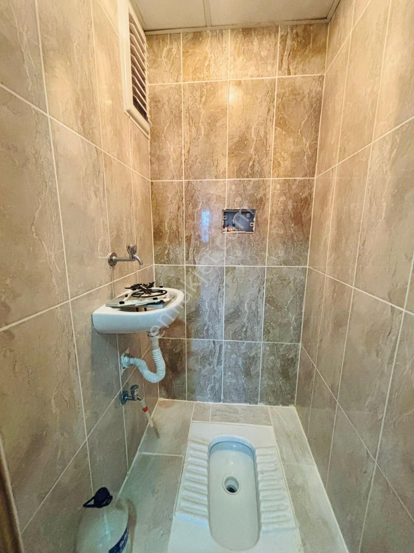 Güven'den Okullara Yakın Ara Kat K.otoparklı Ön Cephe 3+1 Daire - Görsel 27