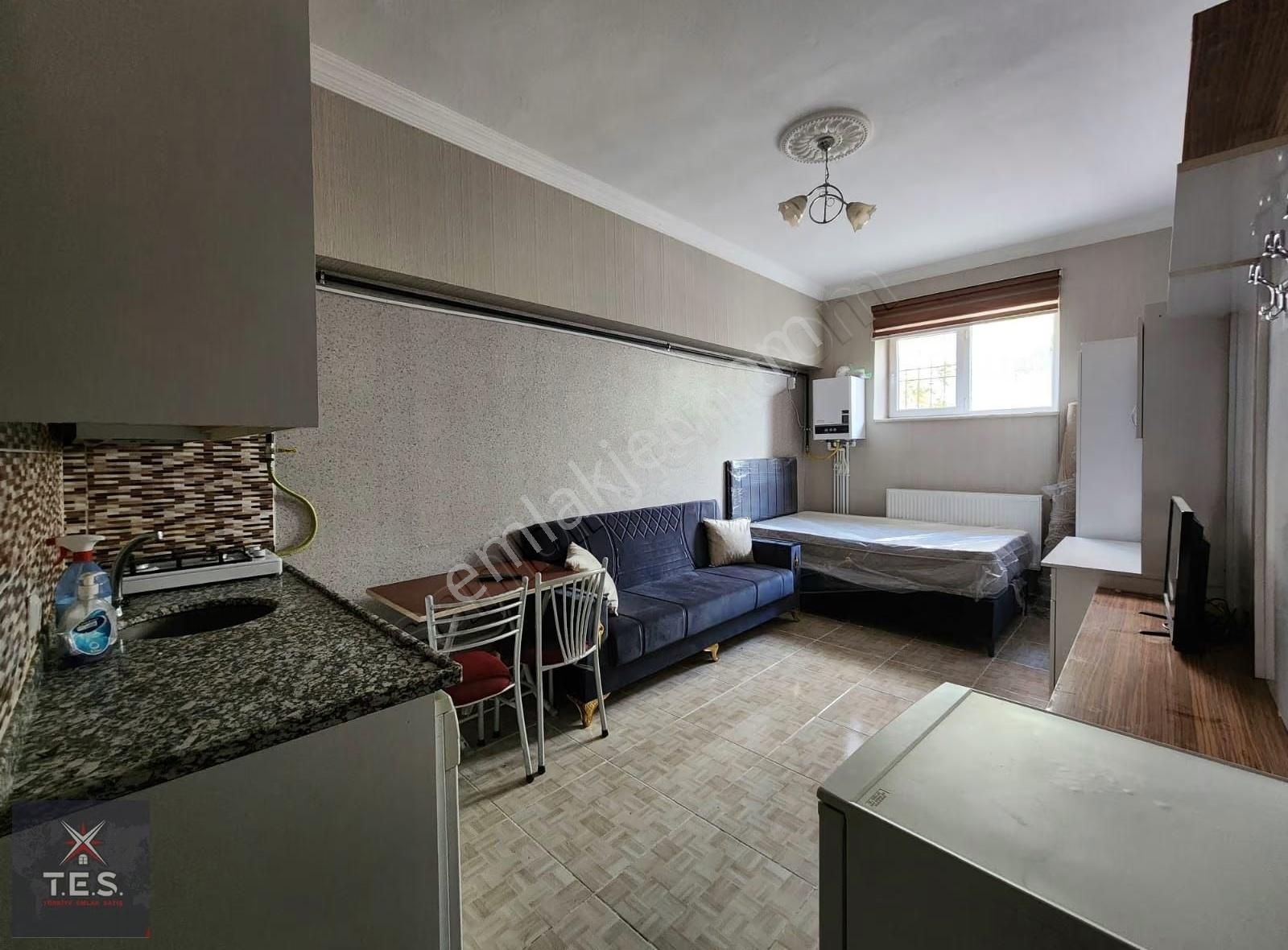 T.e.s.'den Mir'de Memur Binasında Eşyaları Sıfır 1+0 Daire