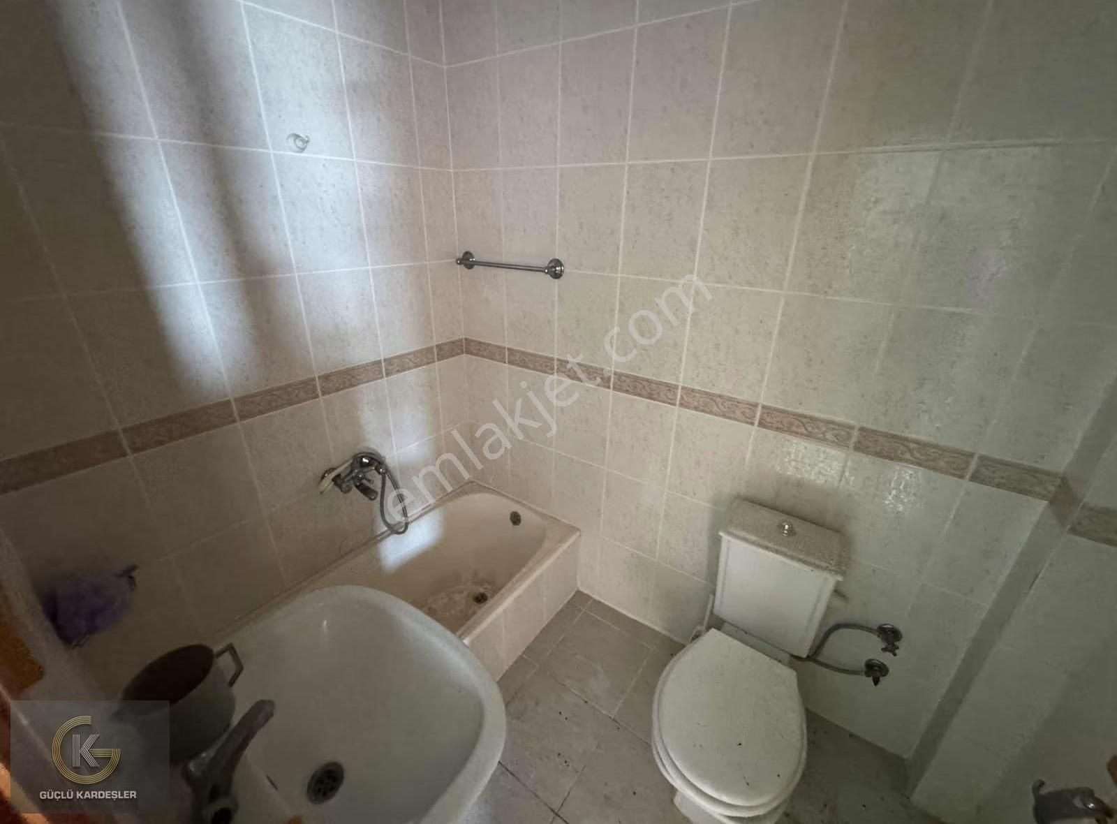 ! Bayram Fırsatı! Güçlü Kardeşlerden Denize 300 Metre Villa - Görsel 13