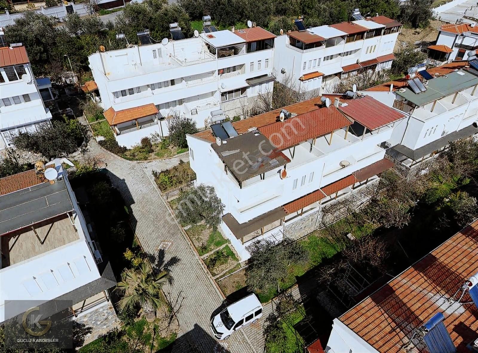 ! Bayram Fırsatı! Güçlü Kardeşlerden Denize 300 Metre Villa - Görsel 18