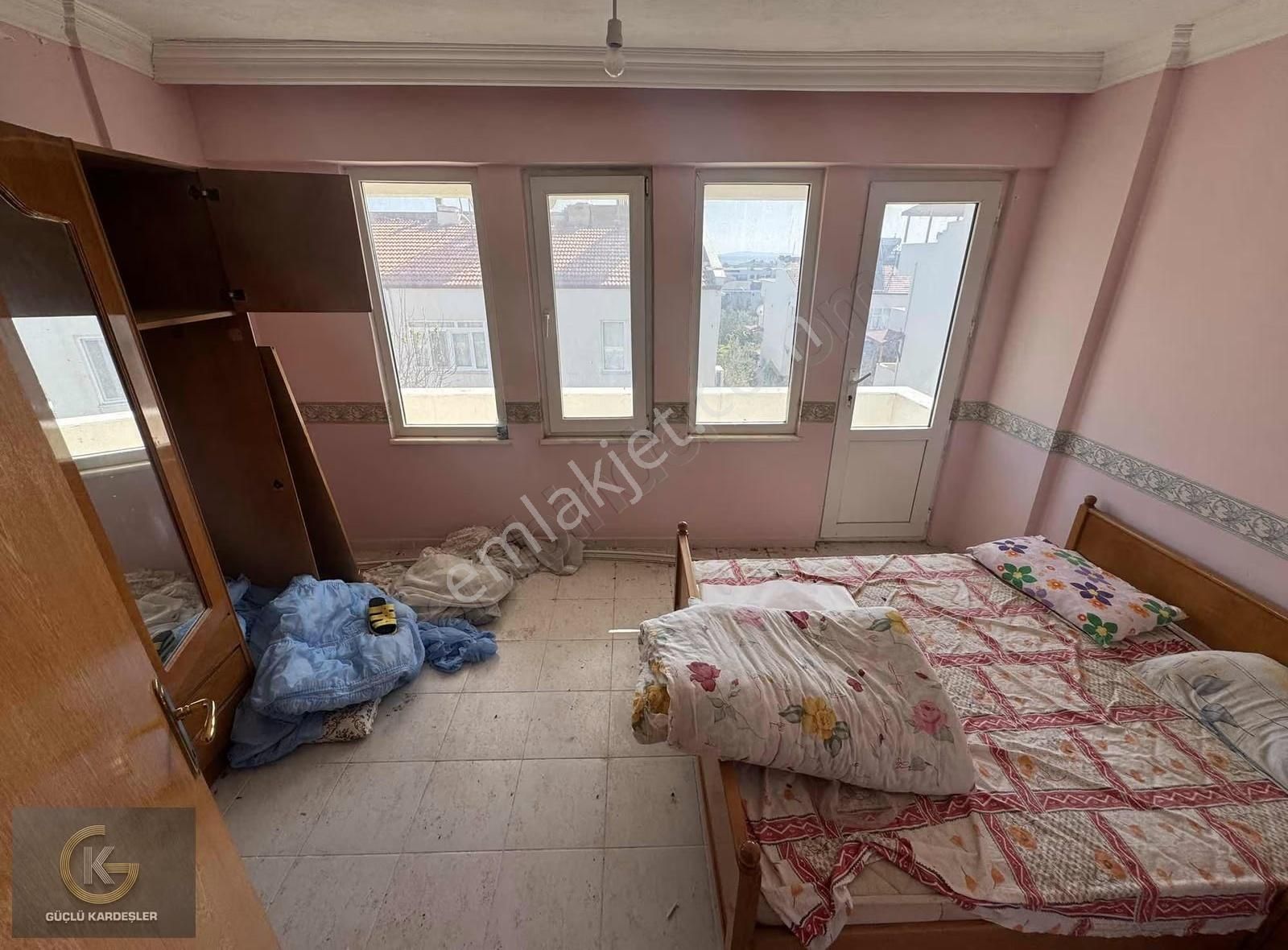 ! Bayram Fırsatı! Güçlü Kardeşlerden Denize 300 Metre Villa - Görsel 24