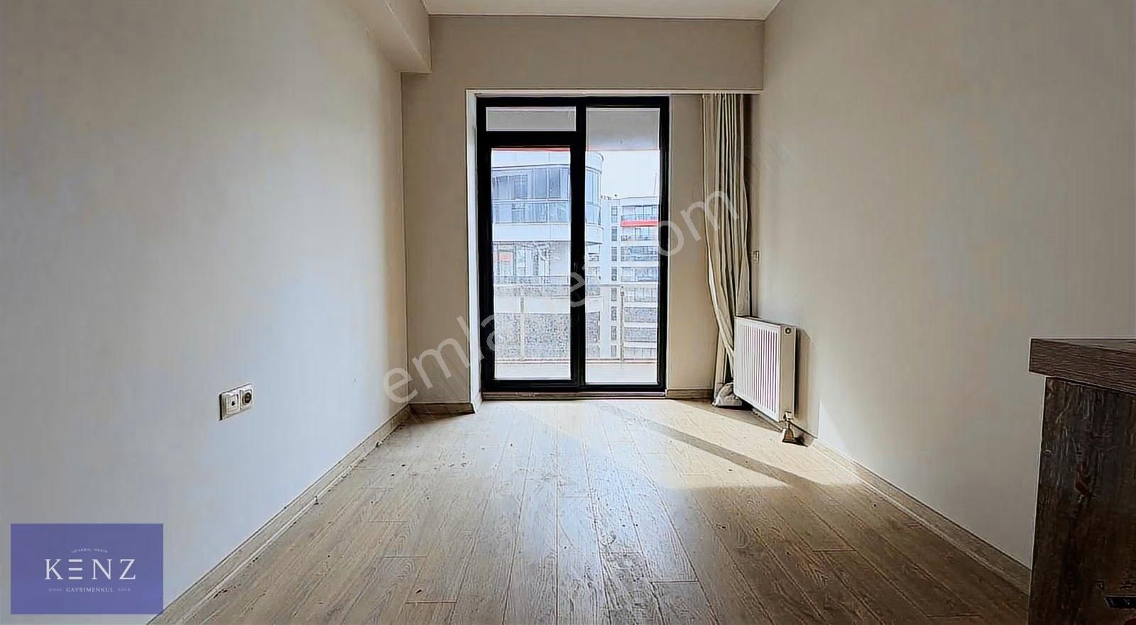 13.kat Ebeveyn Ve Kilerli Alpiş Aden De Ferah Kiralık 2.5+1 - Görsel 16