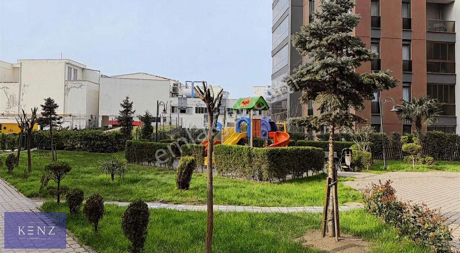 13.kat Ebeveyn Ve Kilerli Alpiş Aden De Ferah Kiralık 2.5+1 - Görsel 13