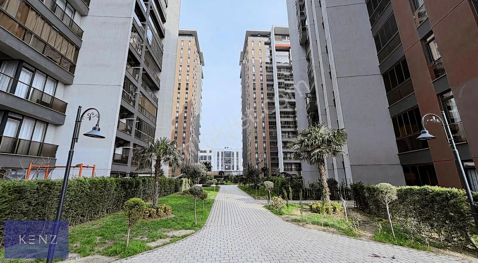 13.kat Ebeveyn Ve Kilerli Alpiş Aden De Ferah Kiralık 2.5+1 - Görsel 20