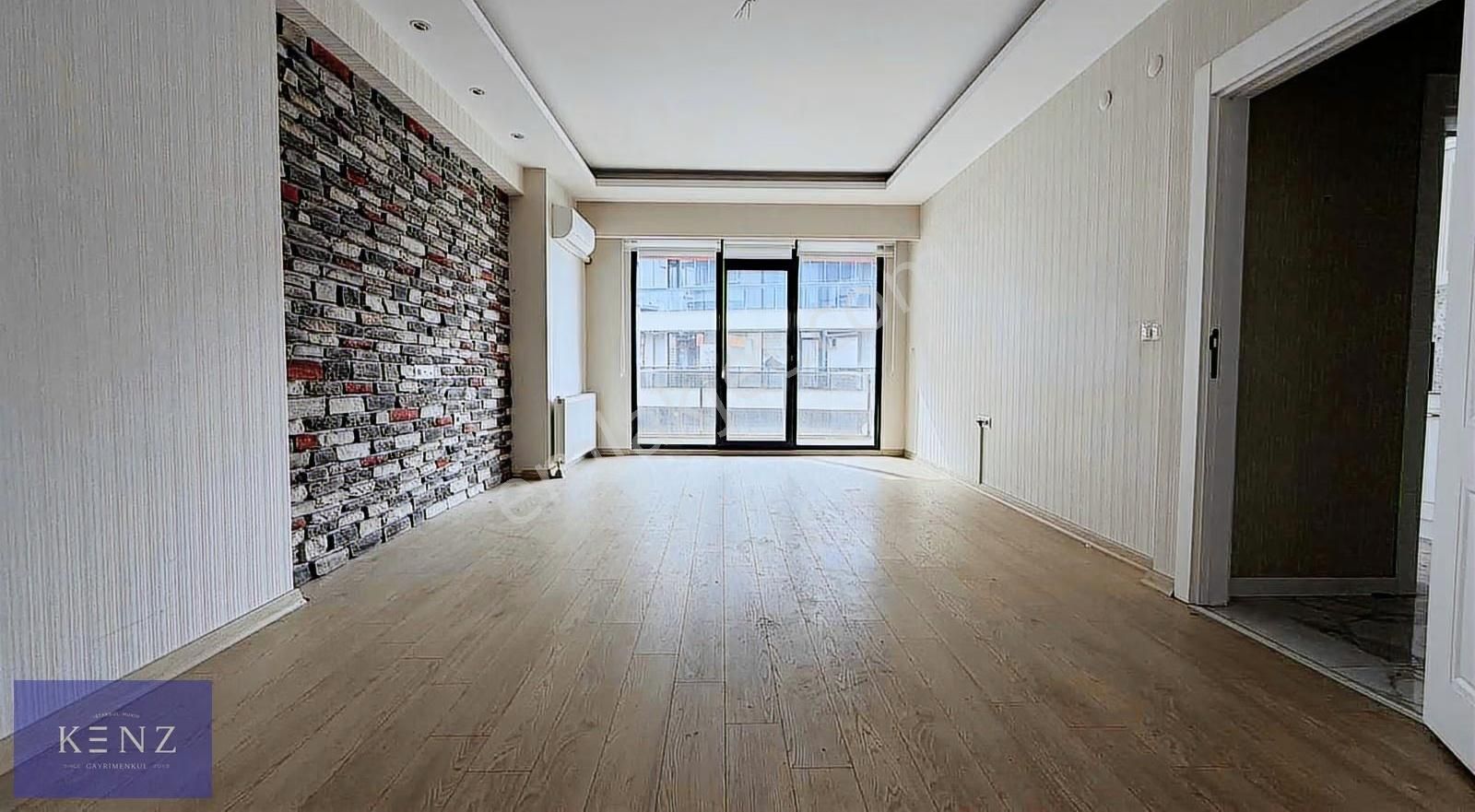 13.kat Ebeveyn Ve Kilerli Alpiş Aden De Ferah Kiralık 2.5+1 - Görsel 10