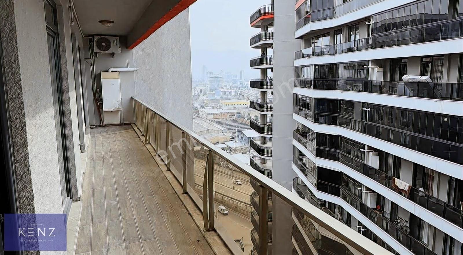 13.kat Ebeveyn Ve Kilerli Alpiş Aden De Ferah Kiralık 2.5+1 - Görsel 6