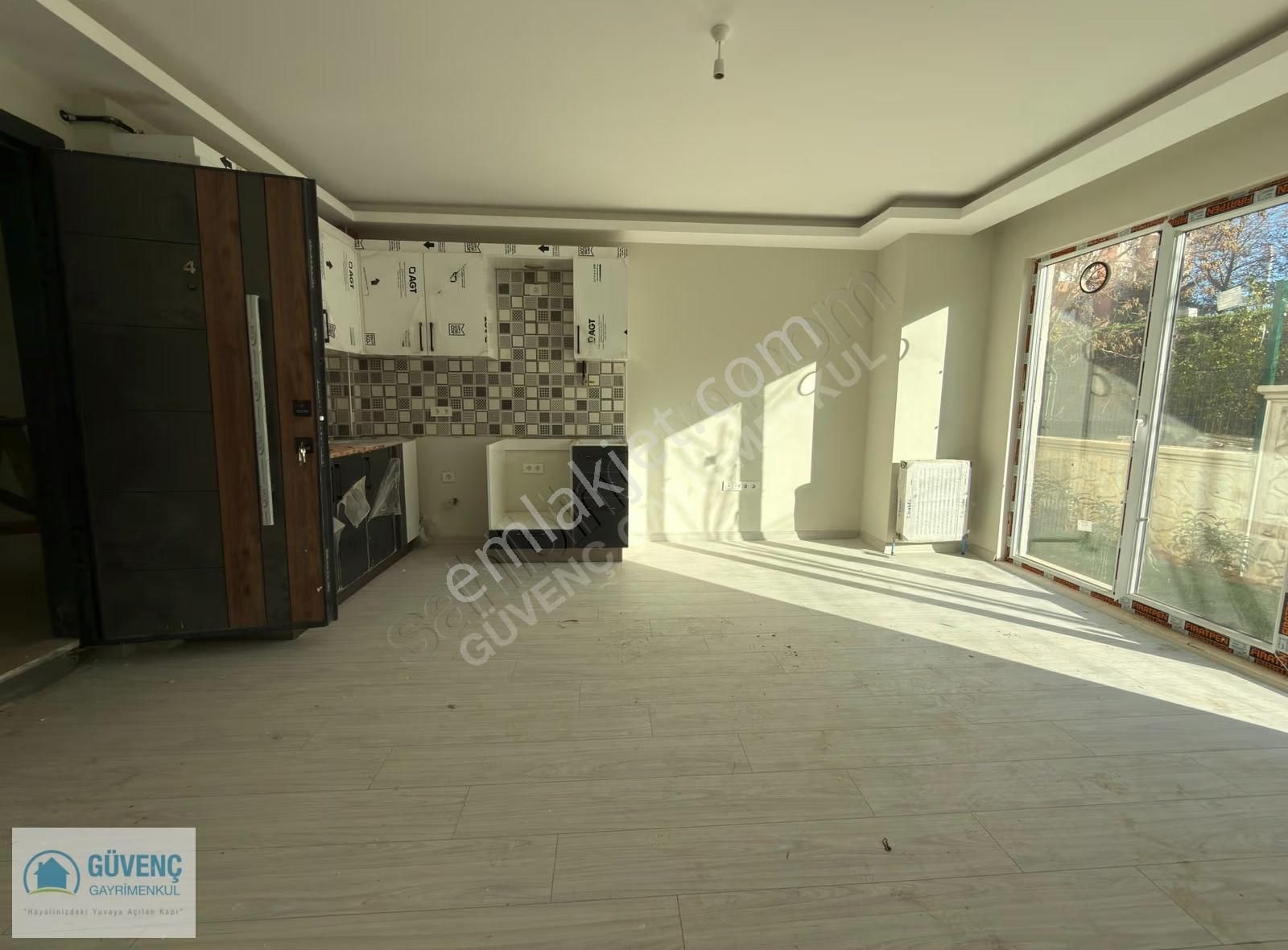 Güvenç'den İstasyon'da Sıfır 1+1 Daire... - Görsel 10