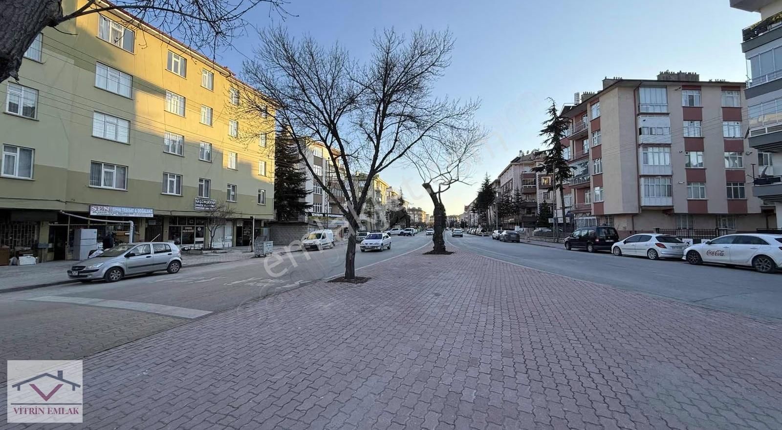 Kent Plaza Avm Mevki Ataseven Cd. Üzeri 2+1 Odalı Kiralık Daire - Görsel 2