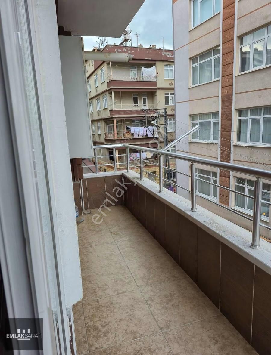 İlkadım | 100. Yıl Bulvarı'na Yakın Merkezi Konum Ara Kat 3+1 - Görsel 16