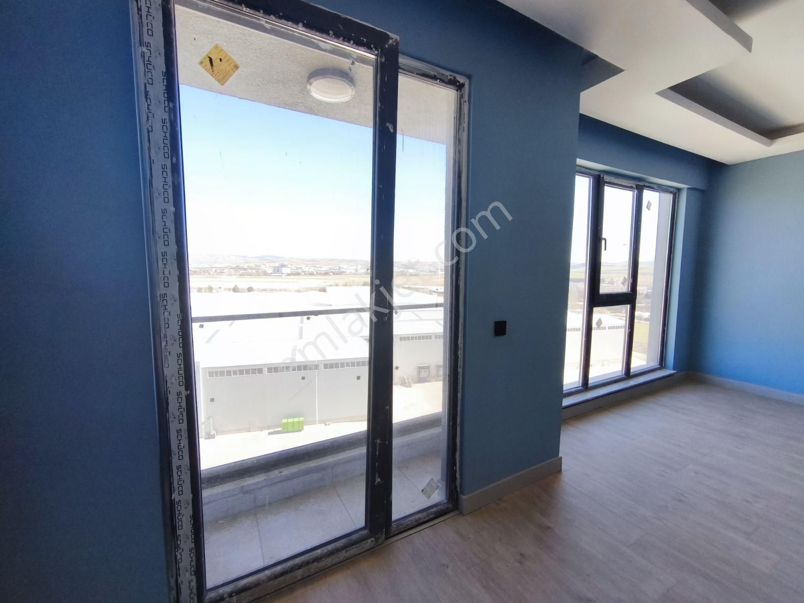 Havalimanına 2 Dakika Açık Otoparklı Kiralık 2+1 Daire - Görsel 15