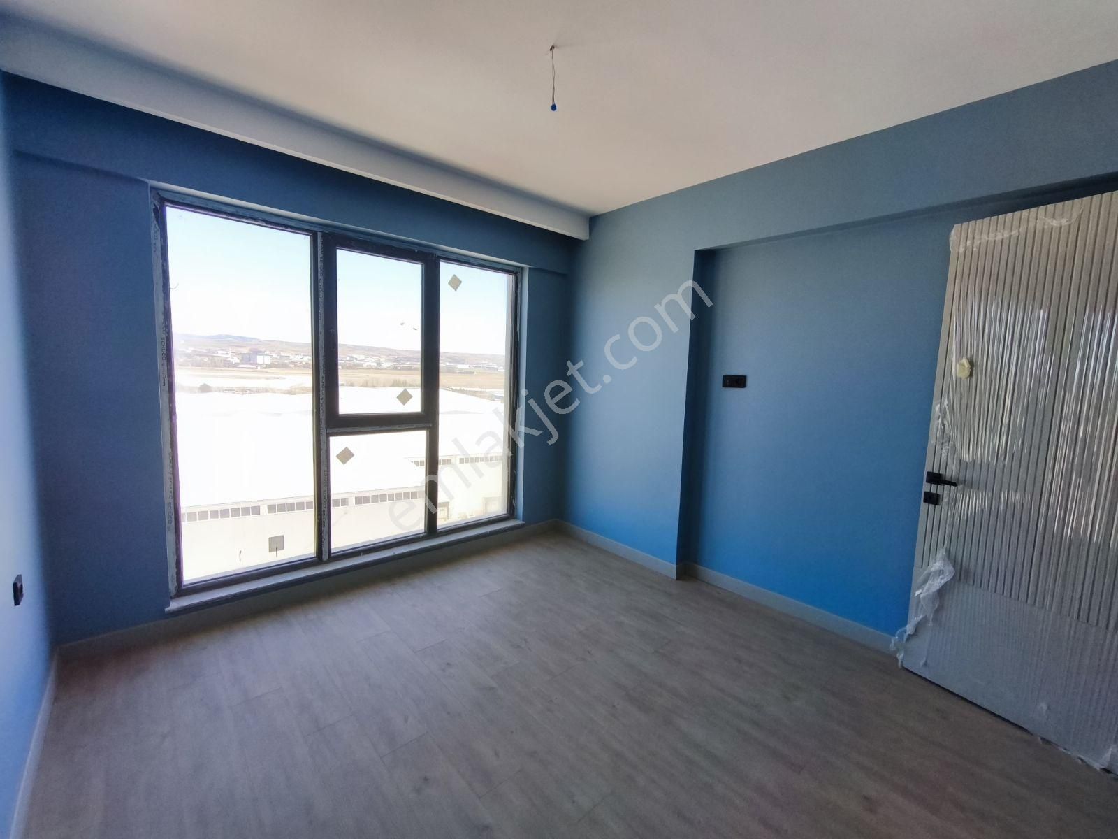Havalimanına 2 Dakika Açık Otoparklı Kiralık 2+1 Daire - Görsel 10