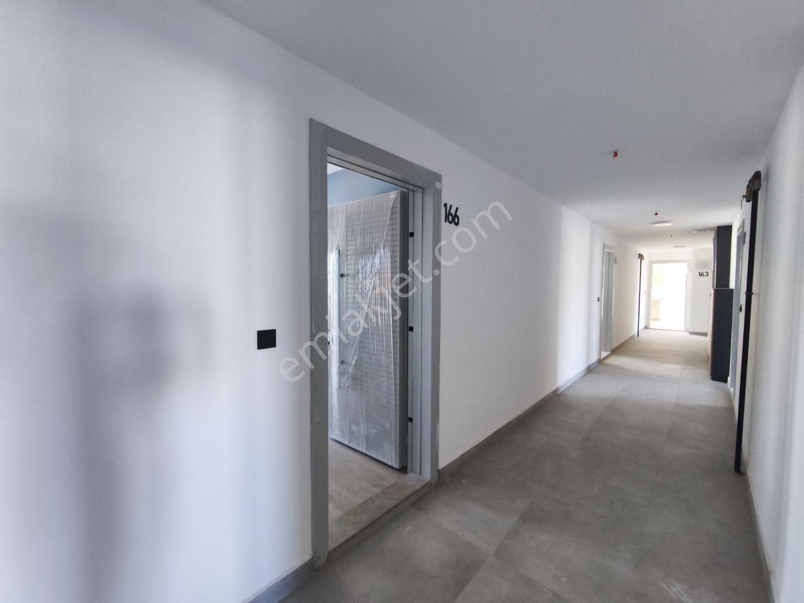 Havalimanına 2 Dakika Açık Otoparklı Kiralık 2+1 Daire - Görsel 5