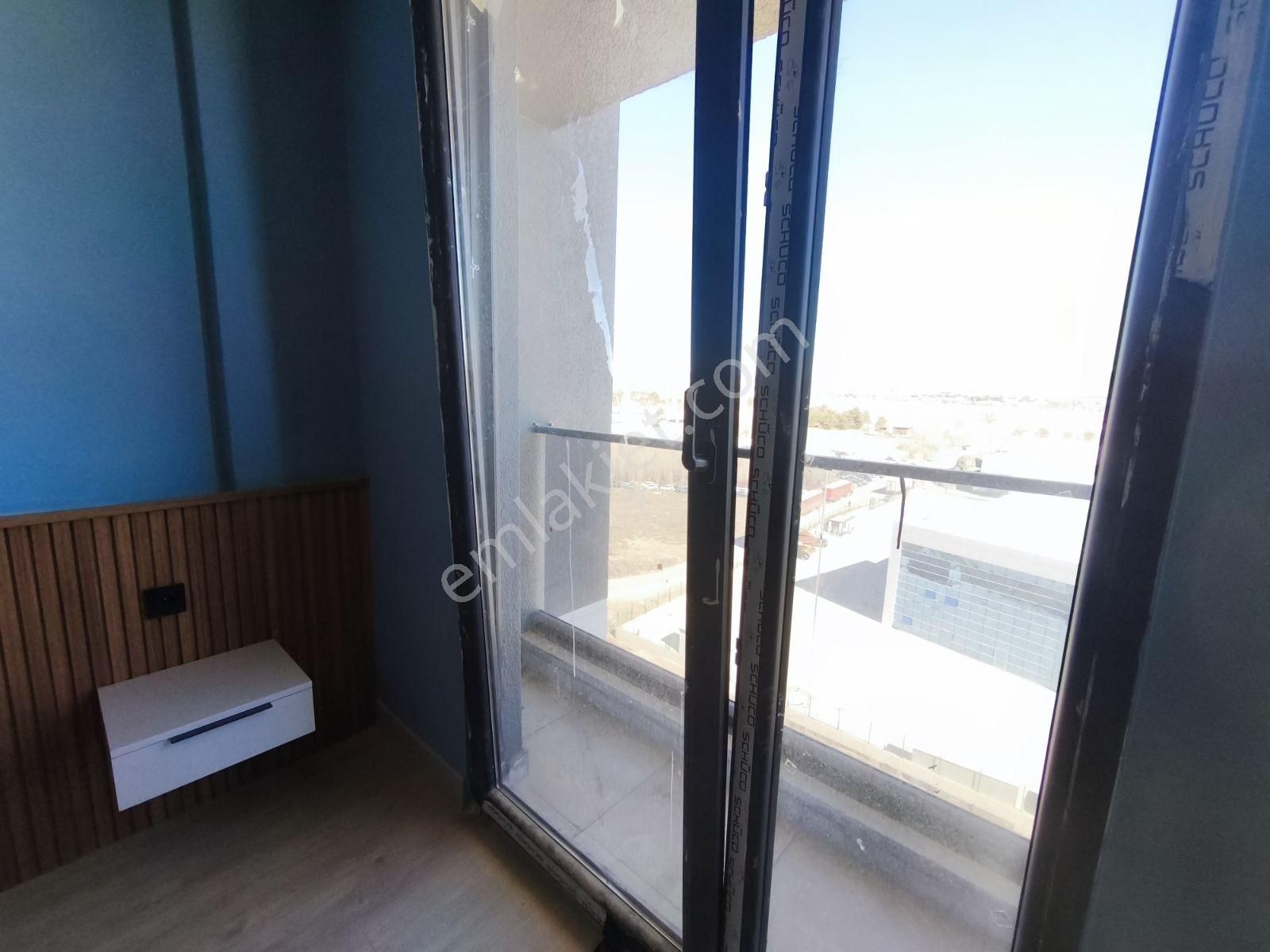 Havalimanına 2 Dakika Açık Otoparklı Kiralık 2+1 Daire - Görsel 25