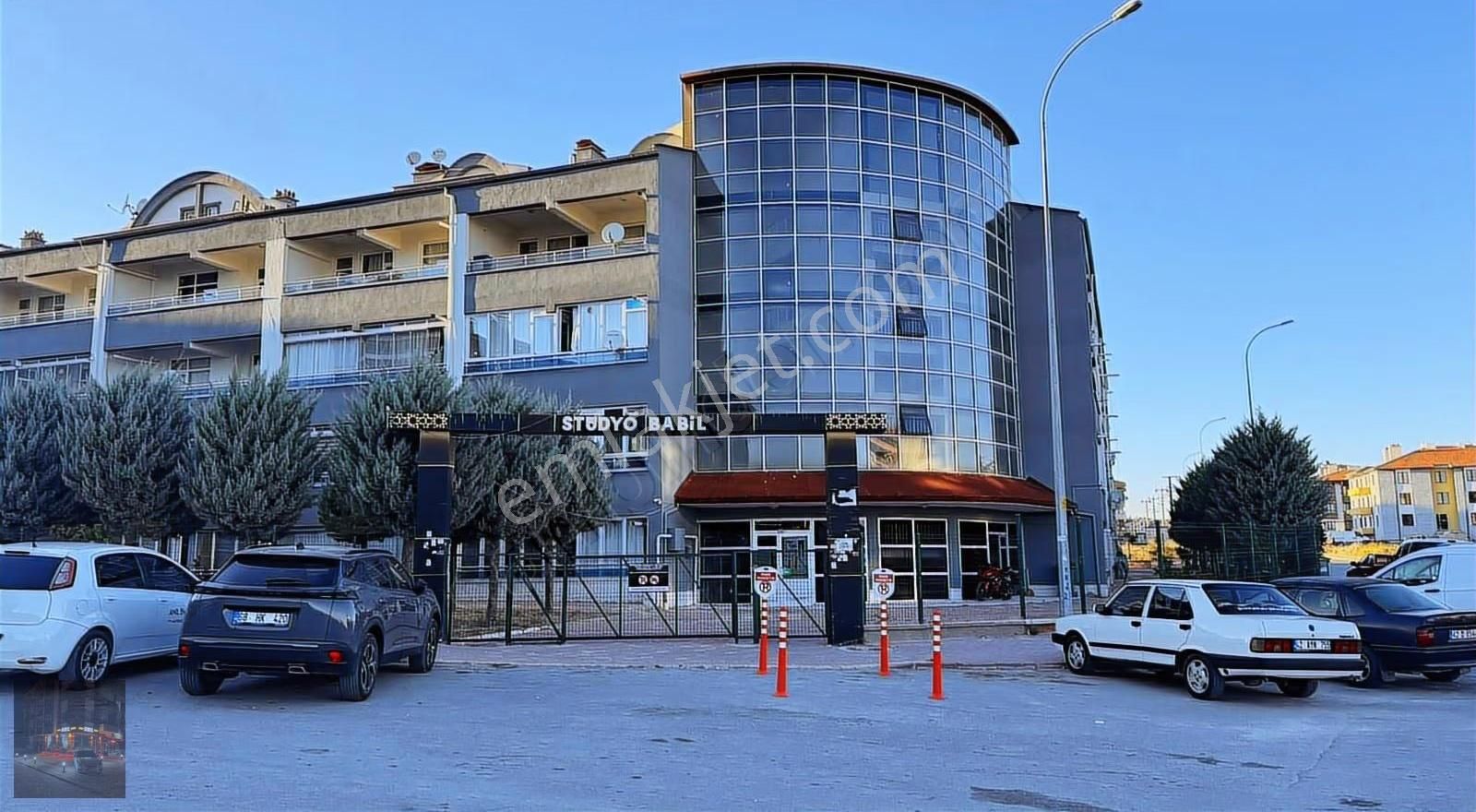 Kosova Mah 1+1 Eşyalı Kiralık Daire Servis Güzergahı Üzerinde - Görsel 26