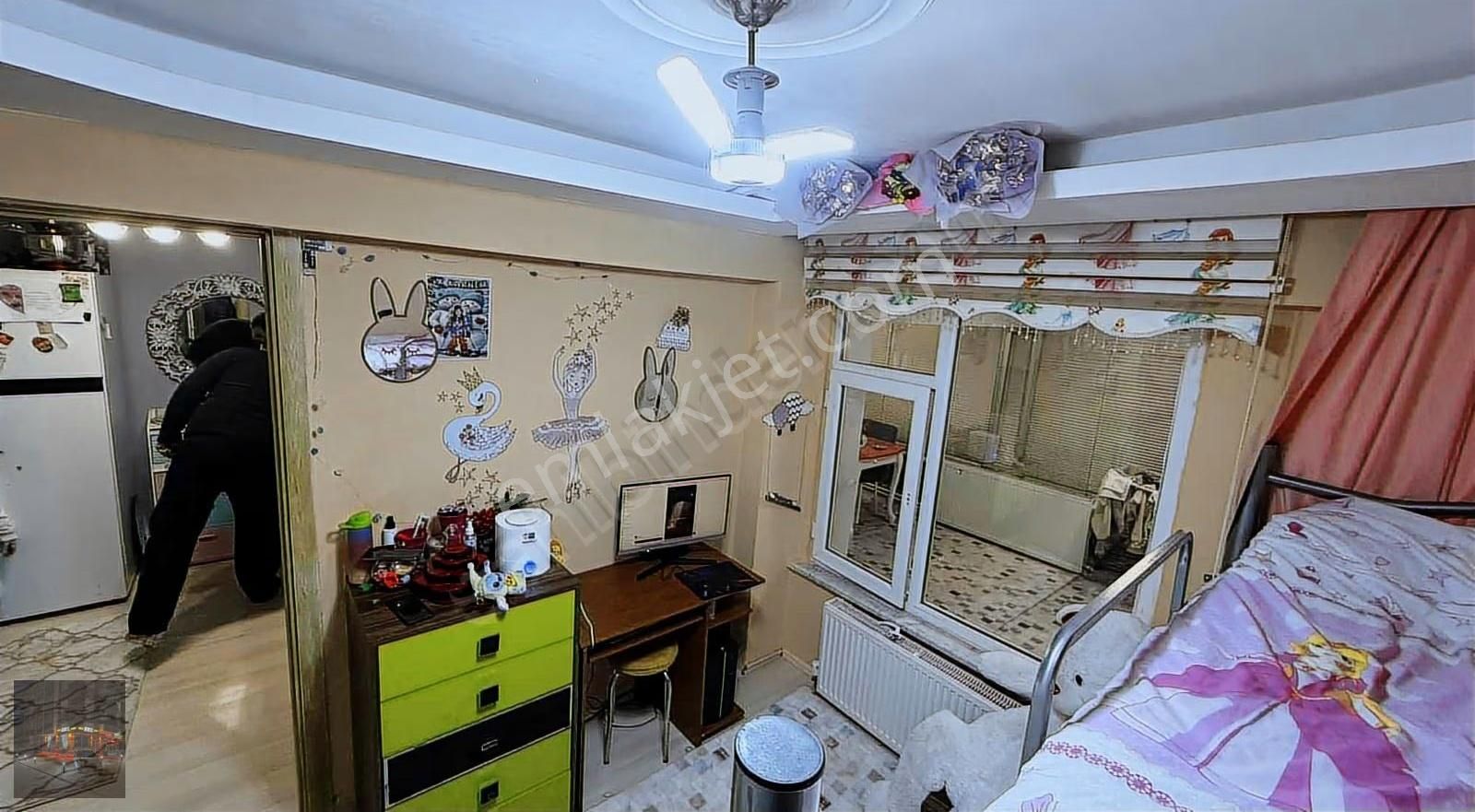 Kosova Mah 1+1 Eşyalı Kiralık Daire Servis Güzergahı Üzerinde - Görsel 17