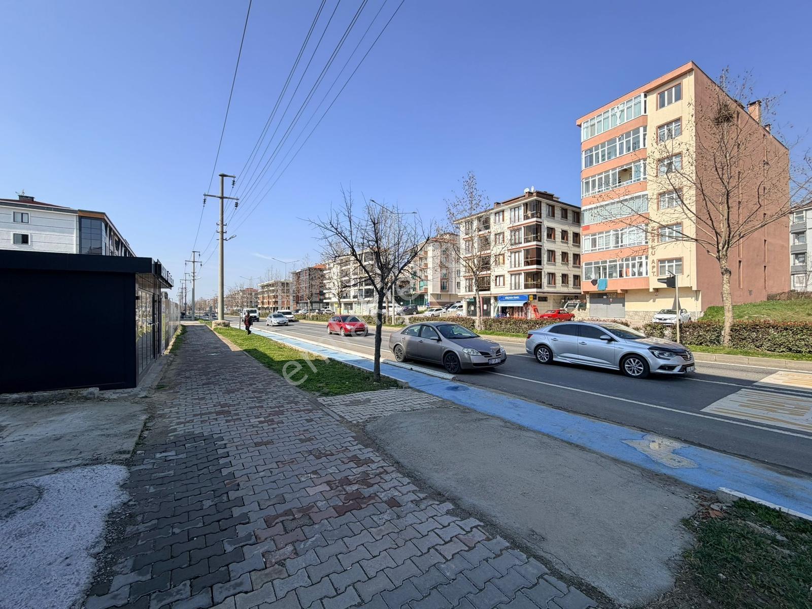 Çorlu Bülent Ecevit Bulvarında Kiralık 130m2 Dükkan - Görsel 8