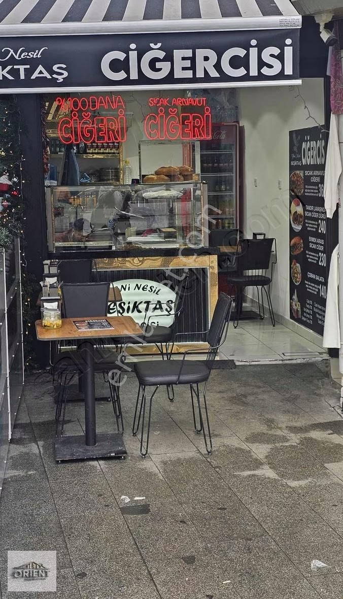 Beşiktaş Meydanda Markaların Arasında Satılık Prestij Dükkan - Görsel 3