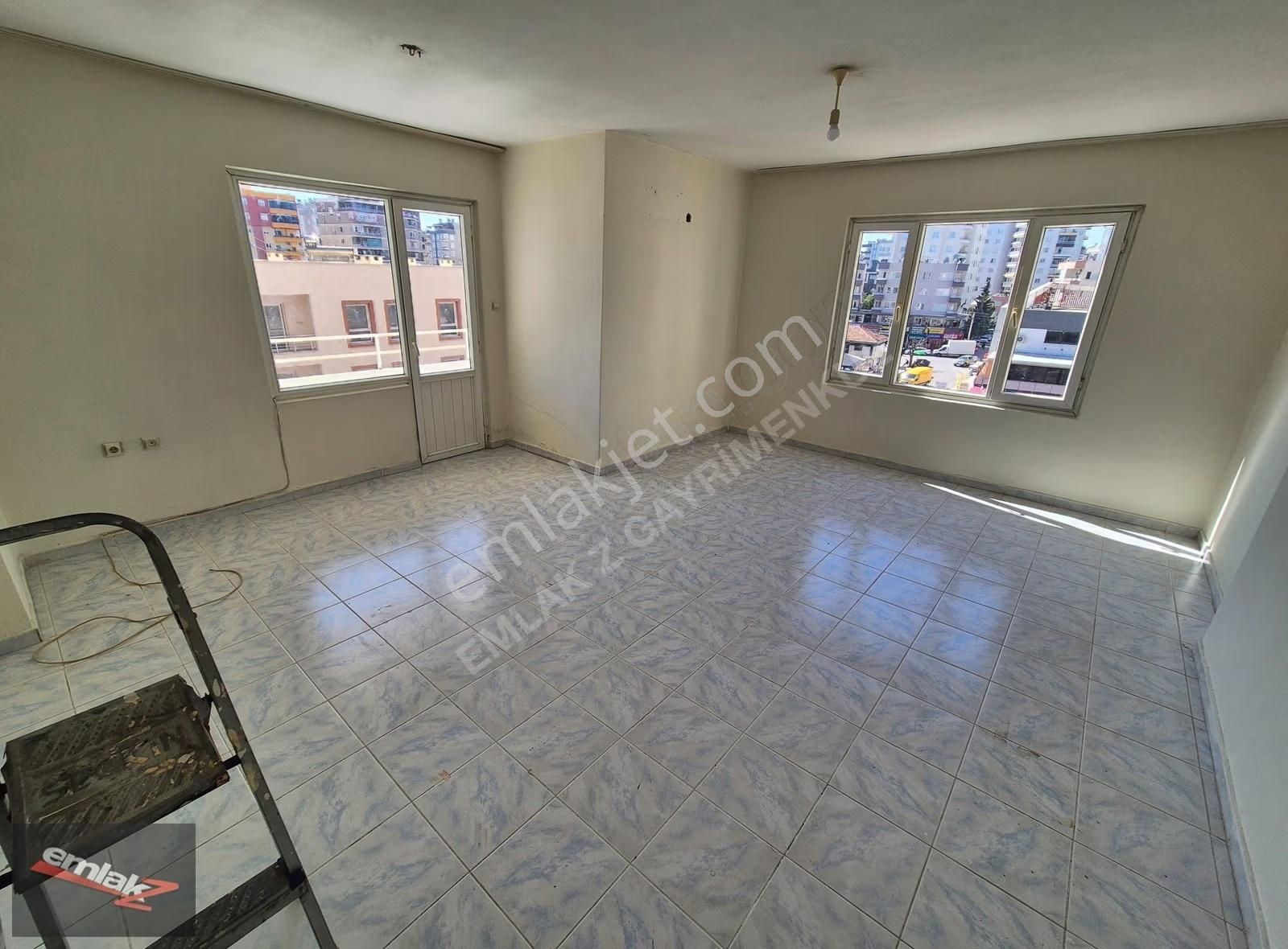 Mezili Merkez'de Satılık 3+1 Site İçi Daire (150m² Net) - Görsel 3